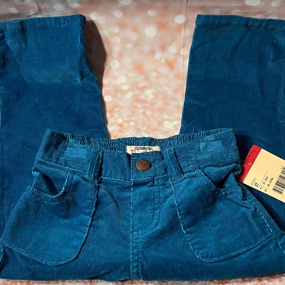 OshKosh B'Gosh - Picture 3 of 3